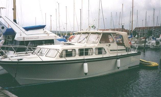 Apollo 32 DL