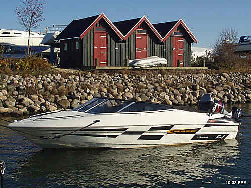Campion Chase 580