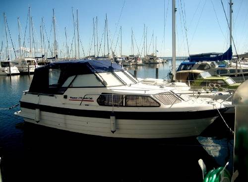 Master 770 Twin Cab