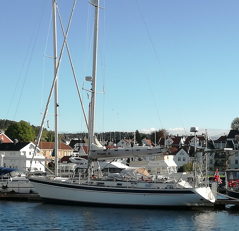 Hallberg-Rassy 42F