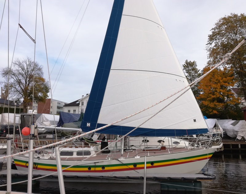 Ebbtide 33