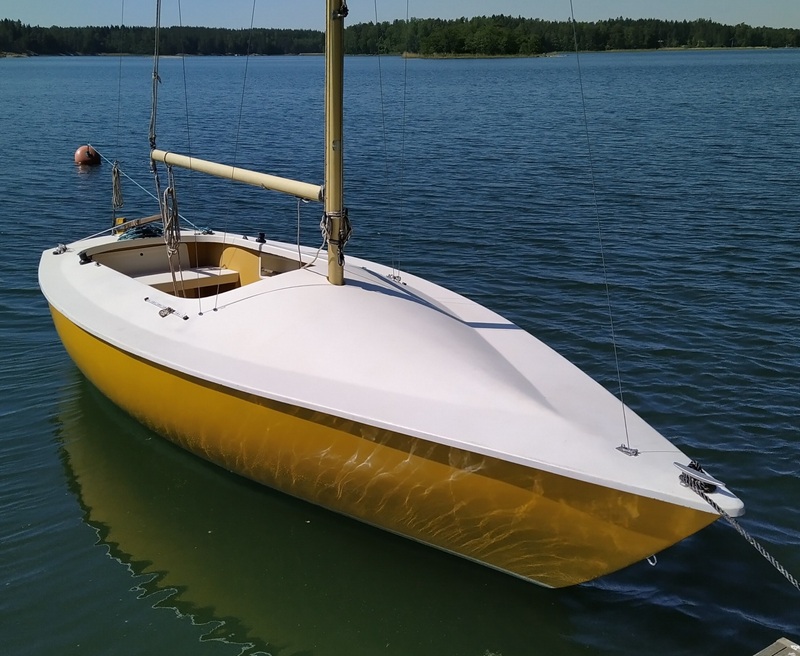 My Helmsman 20